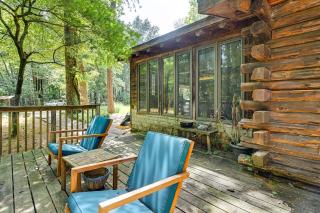 Waterfront Log Cabin in Kentucky: Fire Pit, Grill! - 6