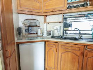 10 Cater Gardens - 1