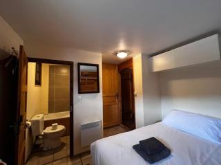 3 Twin Bedrooms or 3 Doubles Close to Morzine - 3