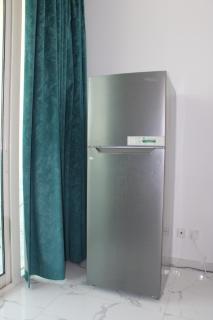 Bright & Cozy Studio Apartment - 9