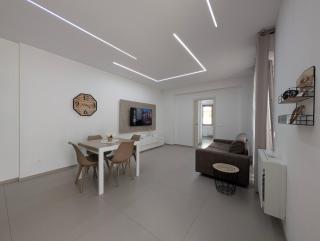 -Garden Suite-5 min dal mare Wifi AC 4 posti letto - 2
