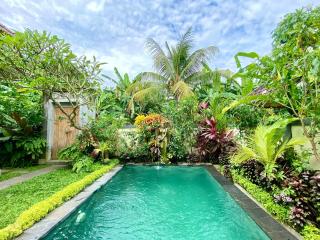 Villa D Teba with Swimming Pool, Ubud - 4