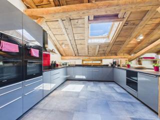 Chalet d'Exception: Ferme 200 ans Rénovée avec Sauna & Spa - FR-1-623-18 - 7
