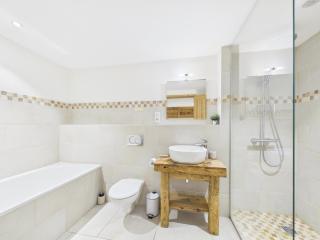 Chalet d'Exception: Ferme 200 ans Rénovée avec Sauna & Spa - FR-1-623-18 - 3