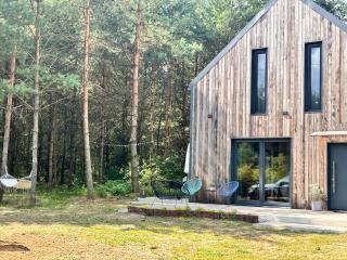 Forest Cabin Modern Barn and Private Woods - 7