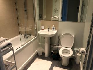 Double Room with Main Bathroom use - 5