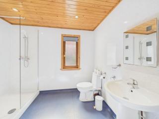 Treetops Lodge - 7