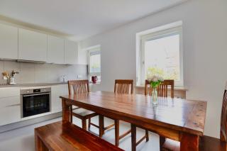 Zentrales Apartment für 8 Personen - 4 Schlafzimmer - Balkon - 8