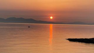 NV seafront Villa with private pool & NV seafront luxury suites no pool acces - Aegina - 8