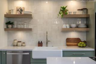 Refined Modern Suite with Round Valley Trail Access - 5