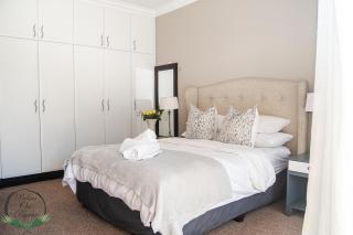 Palms On Byrne 5 Bed 6 bath 10 sleeper Tuscan Villa and Jacuzzi - 2