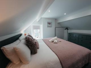Peak Cottage - 9