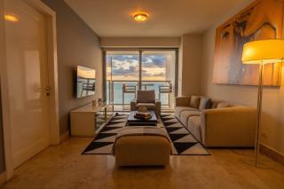13 E - Apartamento con vista al mar 2 BR - 0