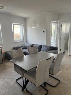 Apartmani Kaštelina 2 - 3