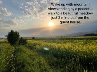 Moto Guest House - 9