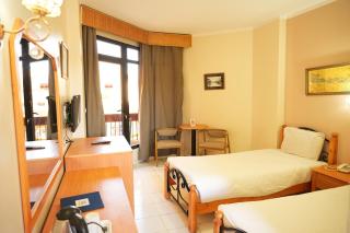 Gaddis Hotel, Suites and Apartments - 3