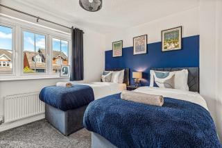 Contractor Base Parking 4 Beds Fast Wi-Fi - 1