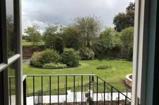 Cockloft Romantic Countryside Hideaway - 7