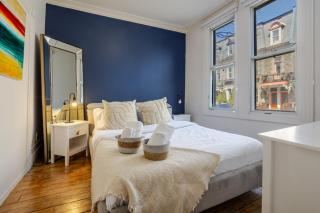 Ideal 4BR Property in Downtown Montreal - 7
