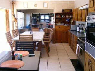 Morning & Night Guest House - 2