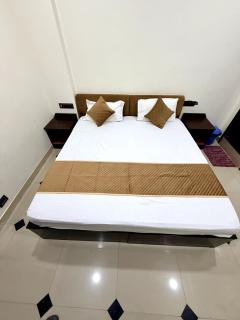 hotel evergreen - 2