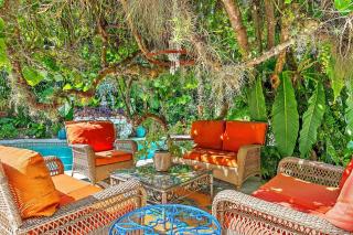 Flamingo Casita - Wander through a Garden Hideaway with Shared Pool - 9