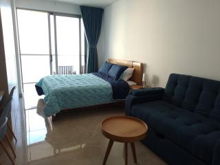Beautiful apartment suite with ocean views - 9