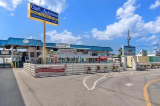 1BD/2BA Unit w/ a bunk alcove and amazing views right on the GULF! - 6