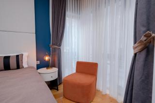 Stylish Residence Apartment - 9