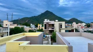 JM Arunachala Stays - 0