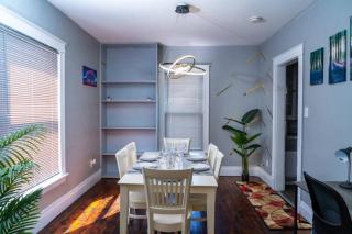 4-Bedroom Vacation Home Near Niagara Falls State Park Sleeps 10 Pet Friendly - 4