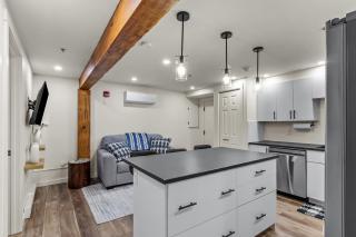 Duckworth Suite2B Kitchen, WD & WiFi DT - 3