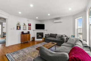 BLVD QV Lake House 4BR Backyard Pets Parking - 5