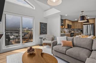 Top Floor Downtown Retreat with Hot Tub and Mountain Views - 1