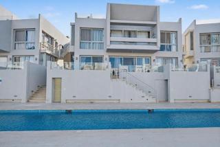 Elegant 1BR pool view in Sholan 1, El Gouna - 5