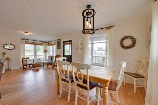 Walk to Shore! Long Beach Home w/ Fire Pit - 2
