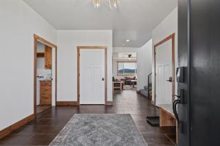 Sawtelle Shadow - Sleeps 22, Lake Access, Hot Tub, Yellowstone, Games - 5