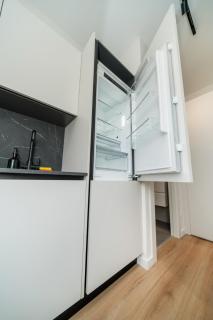 Luxury Studio in the Heart of Limassol - 4