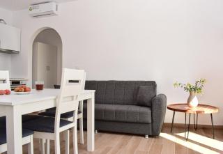 Queen Bee Naxos - 7
