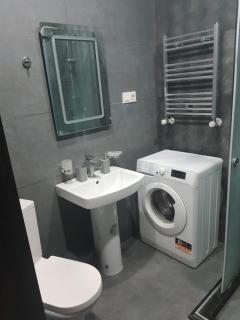 Seaview Guru Apartment Batumi - 3