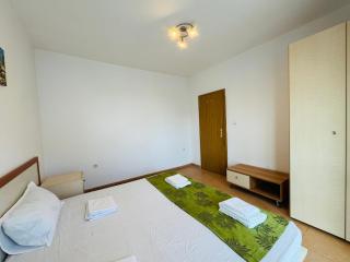 SUNNY HOUSE 203 One Bedroom Apartament - 6