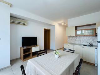 SUNNY HOUSE 203 One Bedroom Apartament - 5