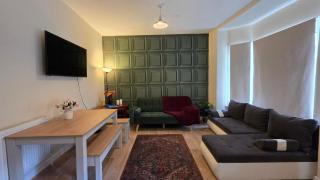 Entire 2 Bedroom Cosy Flat Near City Centre - 7