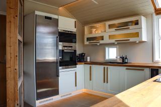 Urban Architectural Retreat - NEWLY RENOVATED - 7