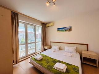 SUNNY HOUSE 204 One Bedroom Apartament - 5
