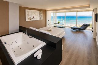 GLAM ONLY FAMILIES Planet Costa Dorada - 5