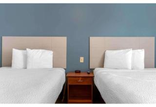 Motel 6 Suites El Paso East Texas - 4