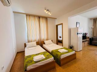 SUNNY HOUSE 206 One Bedroom Apartament - 6