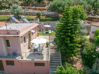House of Harmony (Zounaki) - 1