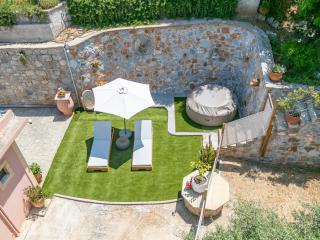 House of Harmony (Zounaki) - 9